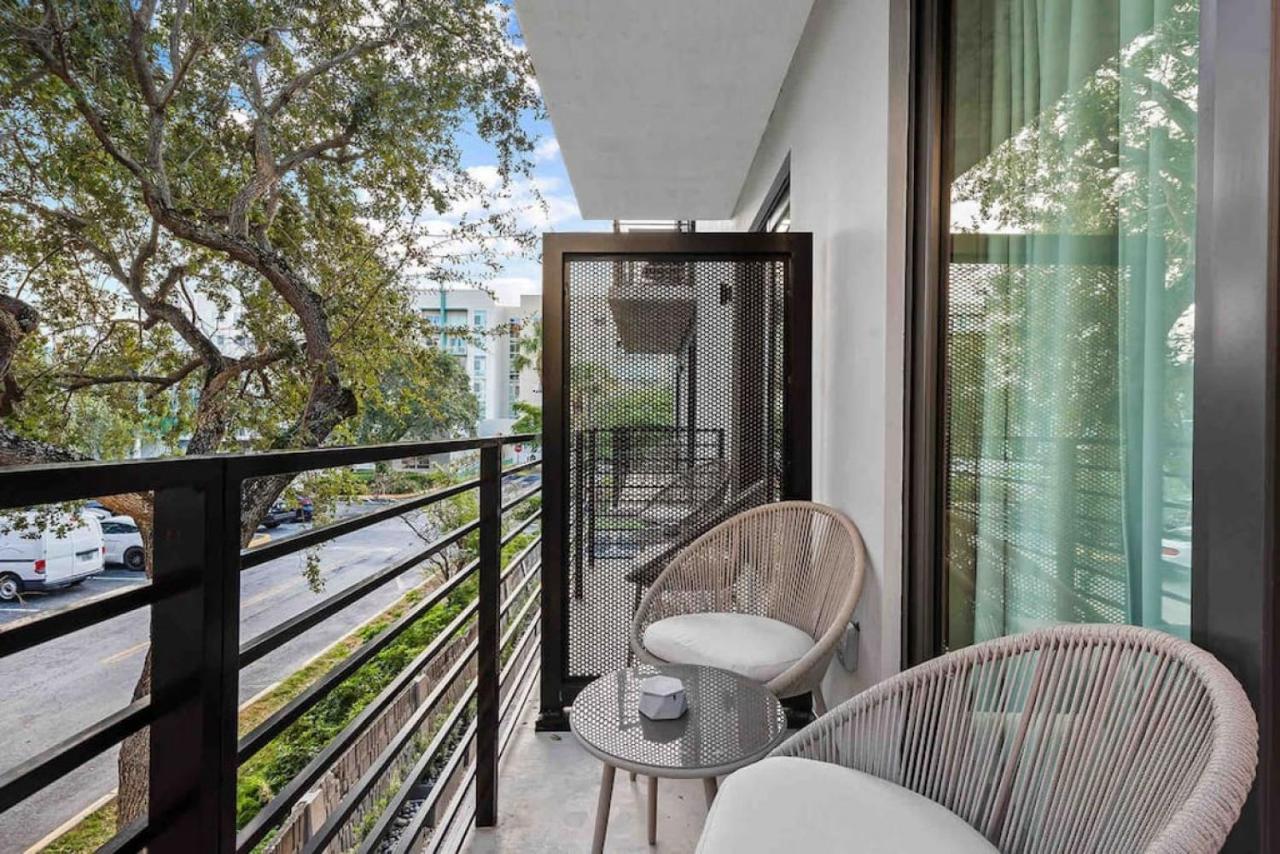 Pretty Rola 202 Modern Industrial Apt W King Bed Fort Lauderdale Zewnętrze zdjęcie
